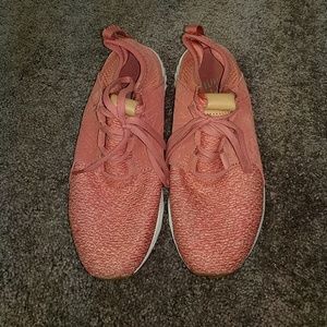 New Balance Fresh Foam Cruz Omni